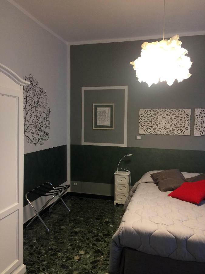 Gio&Gio Little House Apartment Genoa Bagian luar foto